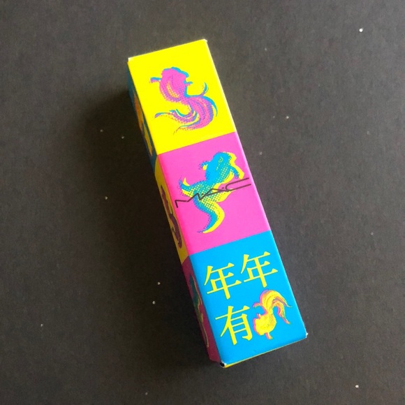 MAC Moon Masterpiece Turn Up Your Luck Matte Powder Kiss Lipstick - Picture 5 of 11